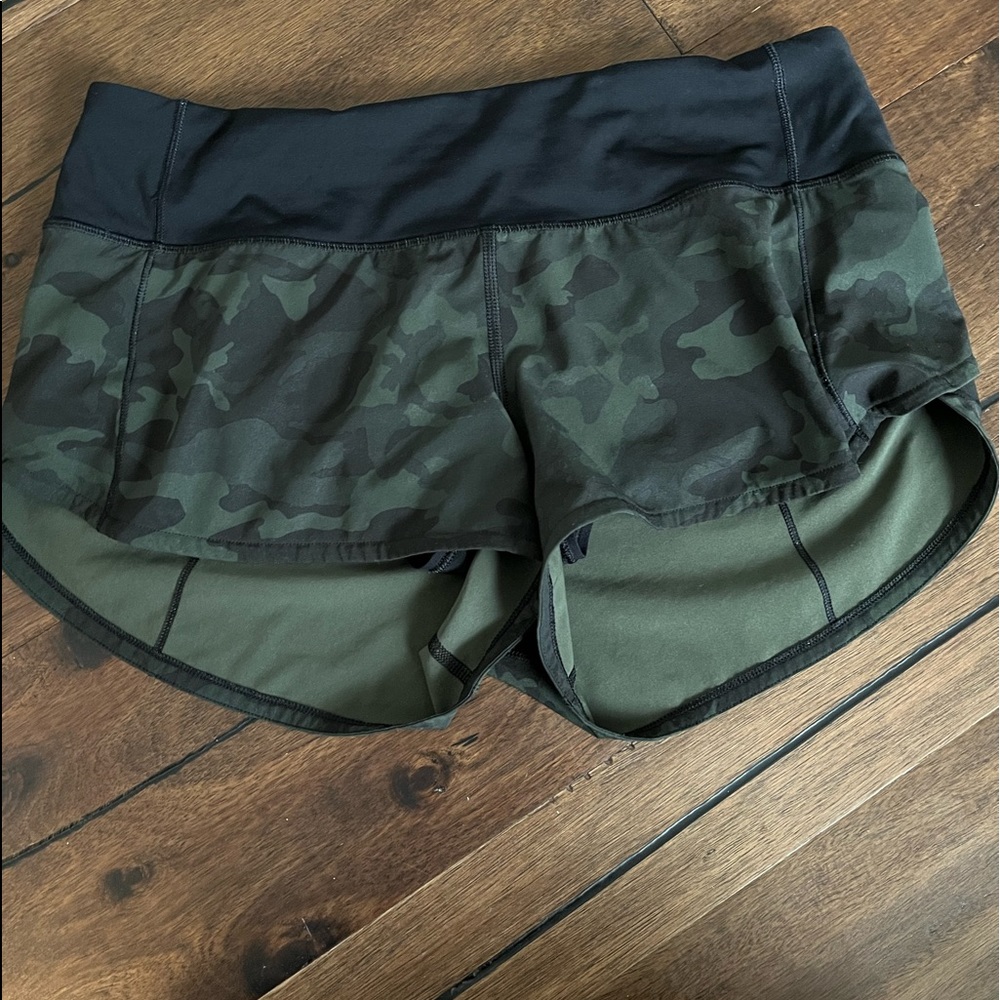 CAMO LULULEMON SHORTS